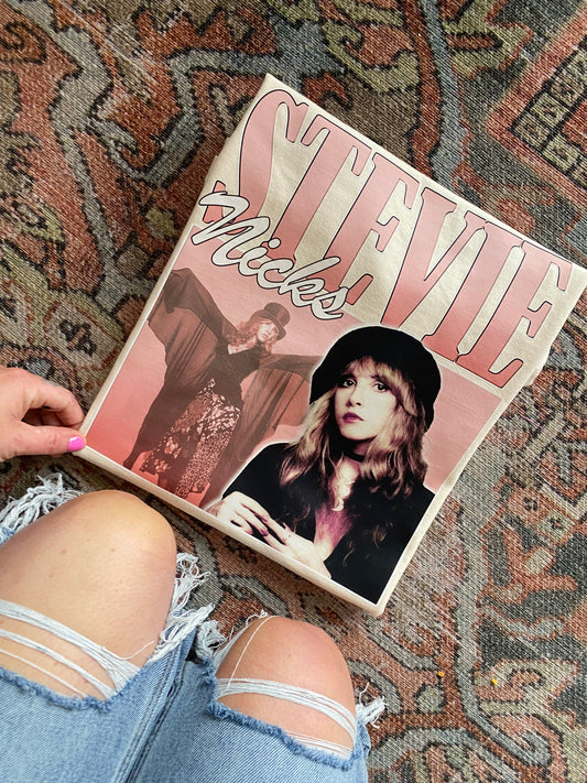 STEVIE NICKS COMFORT COLORS SHORT SLEEVE TEE