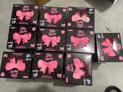 BOW SQUISHY PRE-ORDER