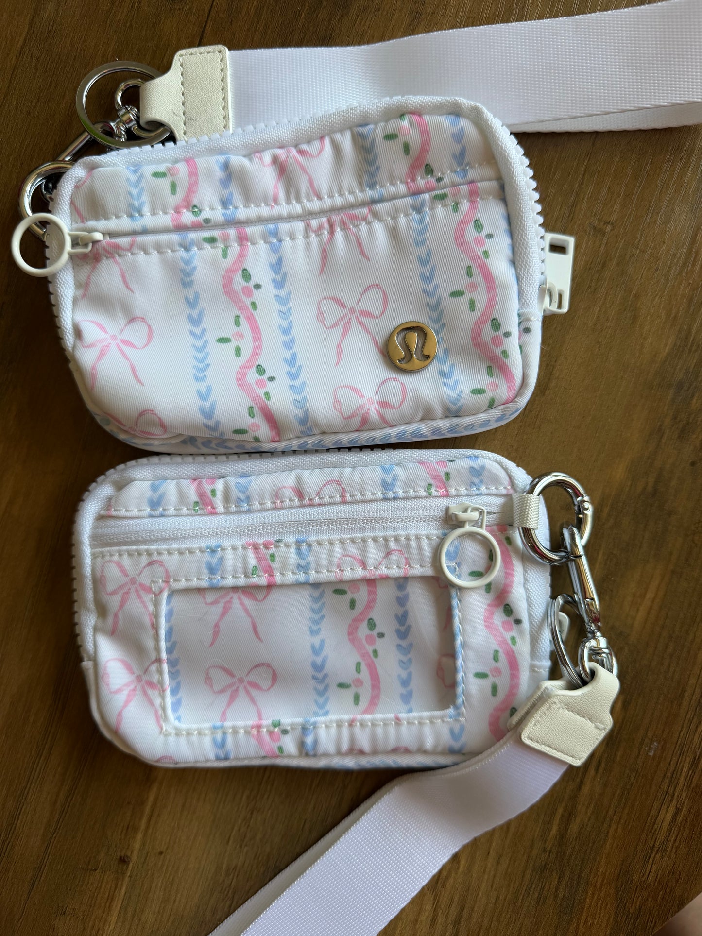 🍋 1 KEYCHAIN WALLET